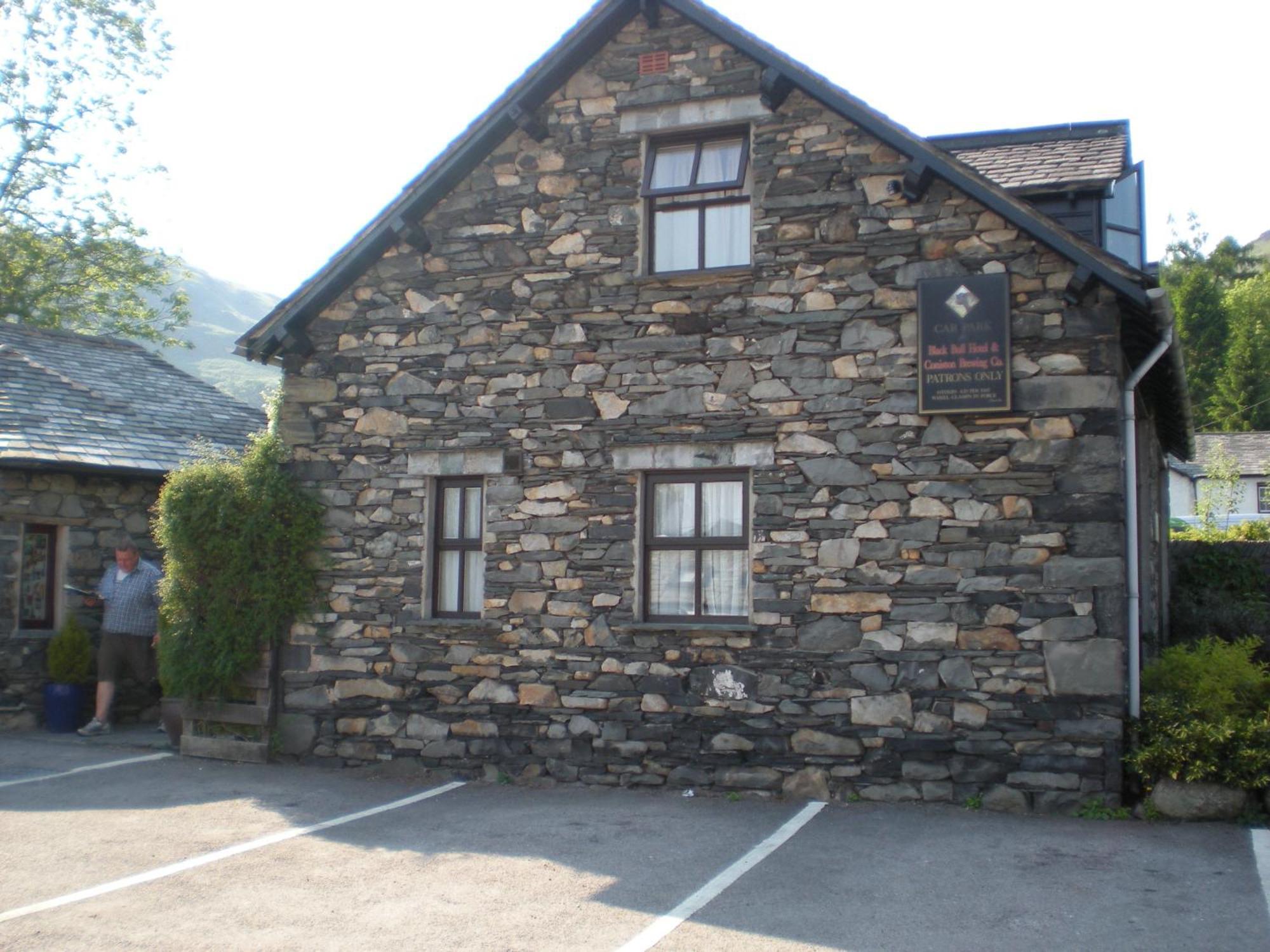Mini-hôtel The Black Bull And 2*